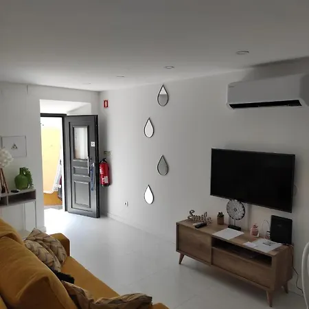 Casinha Das Bonecas By Viva A Vida - Alojamentos & Hotels Constancia Exterior photo